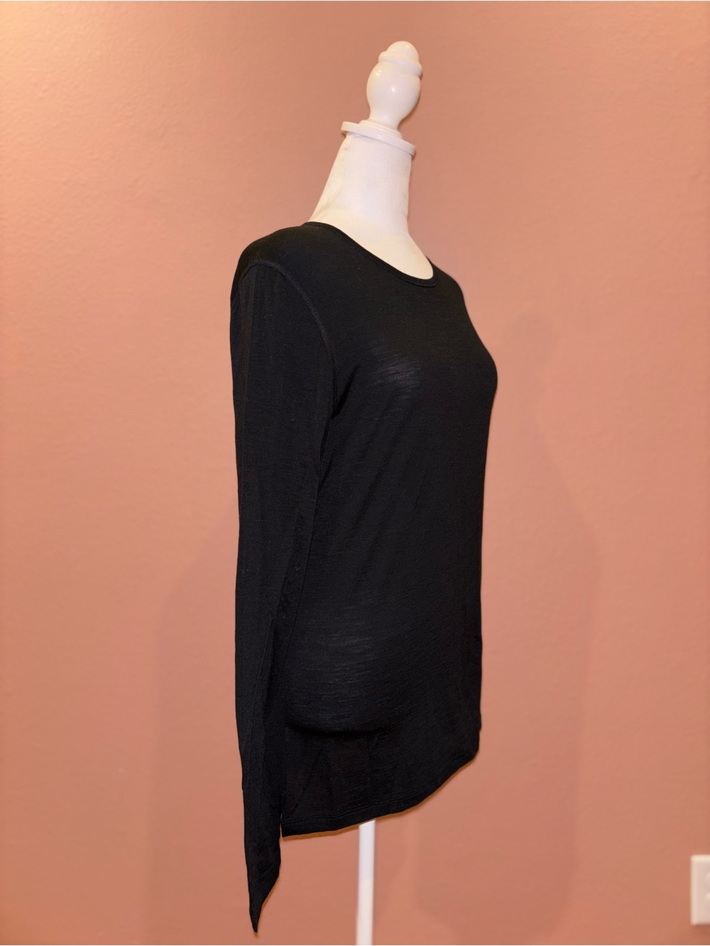Quince 100% Merino Wool Baselayer Long Sleeve size Medium - Picture 4 of 6